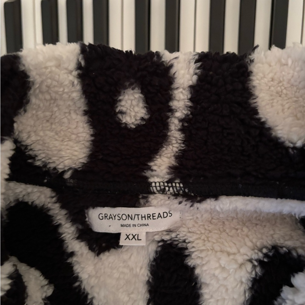 Grayson Threads Black and White Patterned Jacket - Picture 9 of 11